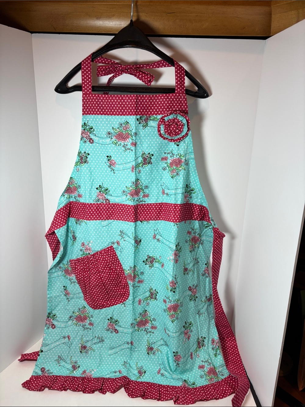 Vintage-Style Pink & Aqua Floral Kitchen Apron